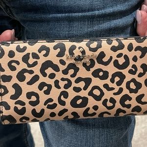 Kate Spade cheetah print Spencer slim bifold wallet plus purse organizer